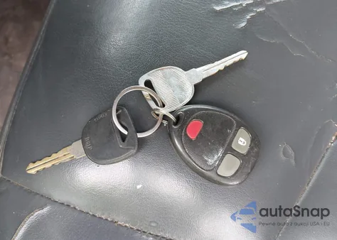 2004 Chevrolet Avalanche 1500 z USA, uszkodzony, nr VIN 3GNEC12T54G274118